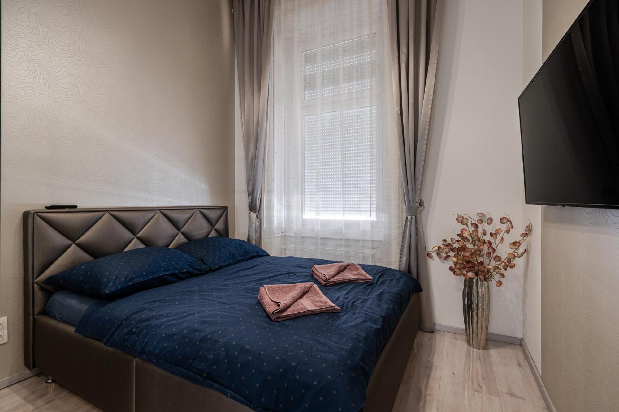 Kiraly 35 Luxury Apartment With Free Parking Budapest Ngoại thất bức ảnh