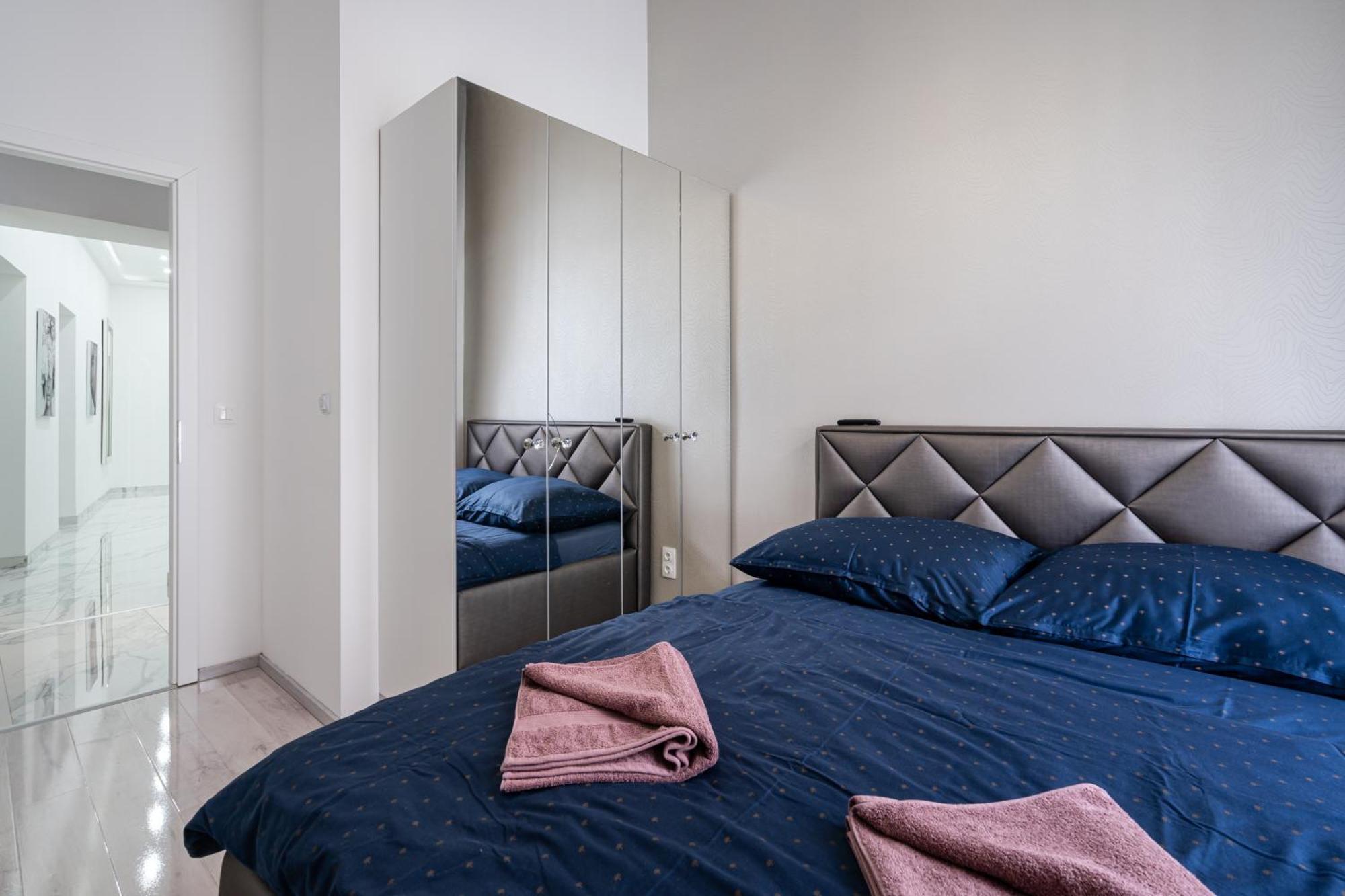Kiraly 35 Luxury Apartment With Free Parking Budapest Ngoại thất bức ảnh