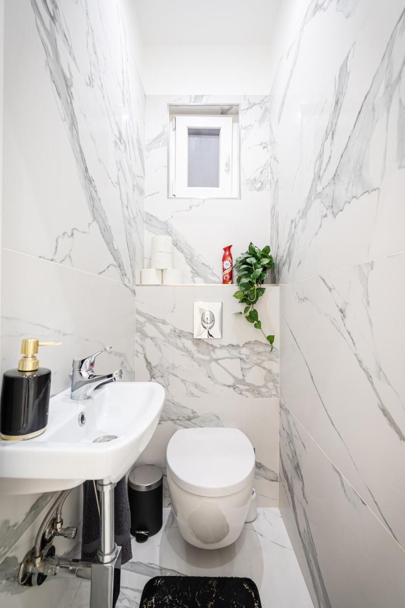 Kiraly 35 Luxury Apartment With Free Parking Budapest Ngoại thất bức ảnh