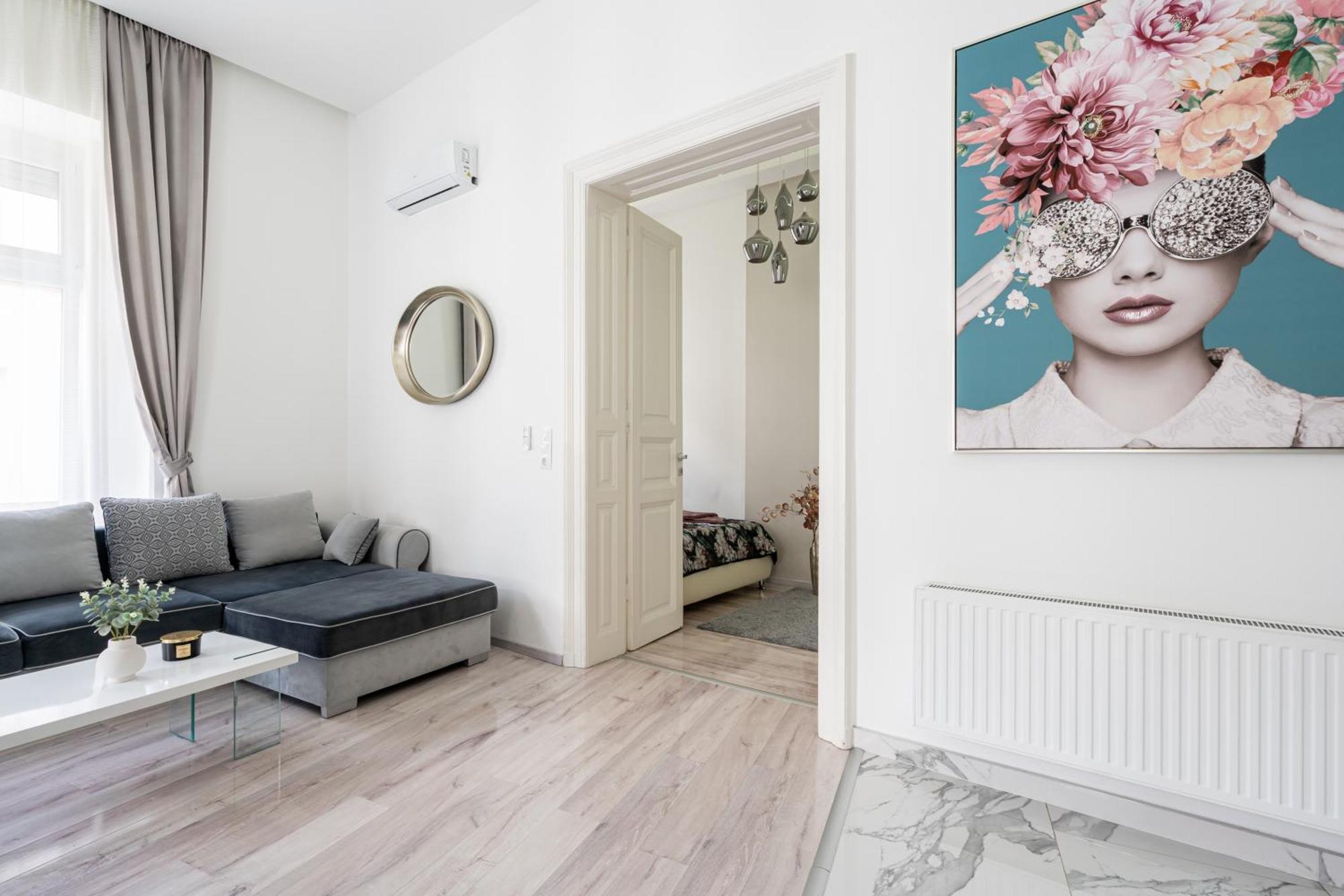 Kiraly 35 Luxury Apartment With Free Parking Budapest Ngoại thất bức ảnh